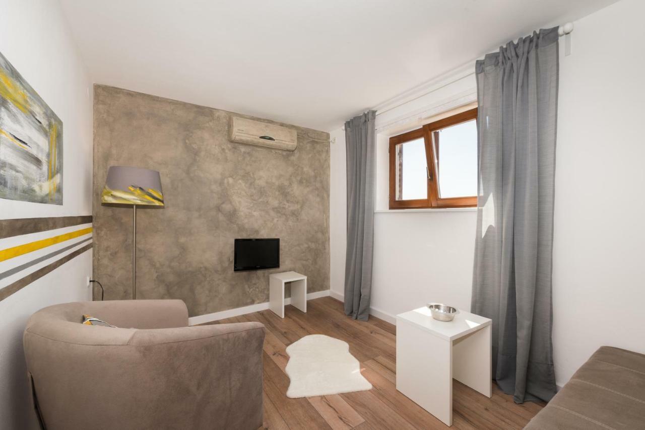 Luxury 1 Bedroom Apartment In ראבץ מראה חיצוני תמונה